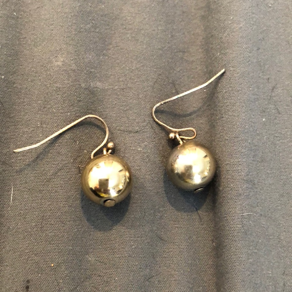 🎯 {FLASH SALE}. Gold earrings